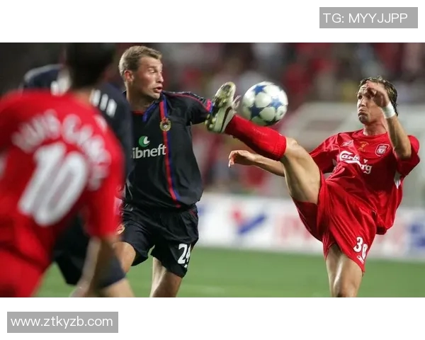 世界顶级足球后卫之最:谁是当今最强防守巨星