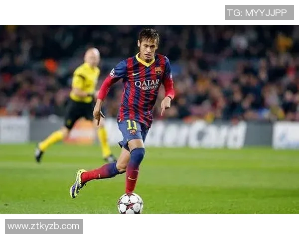 足球场上拥有爪子的球星是谁 揭秘那些具备非凡脚法和扑救能力的传奇人物